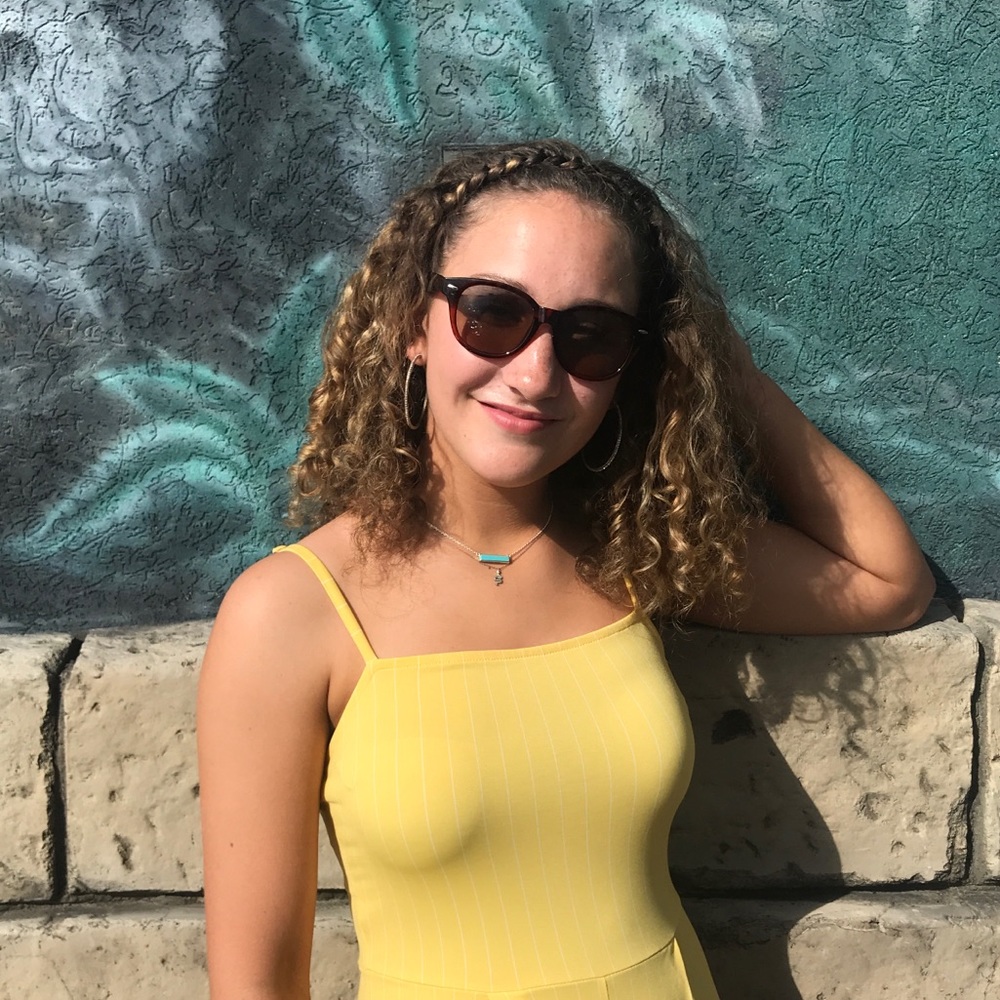 Meet your Posher, Megan